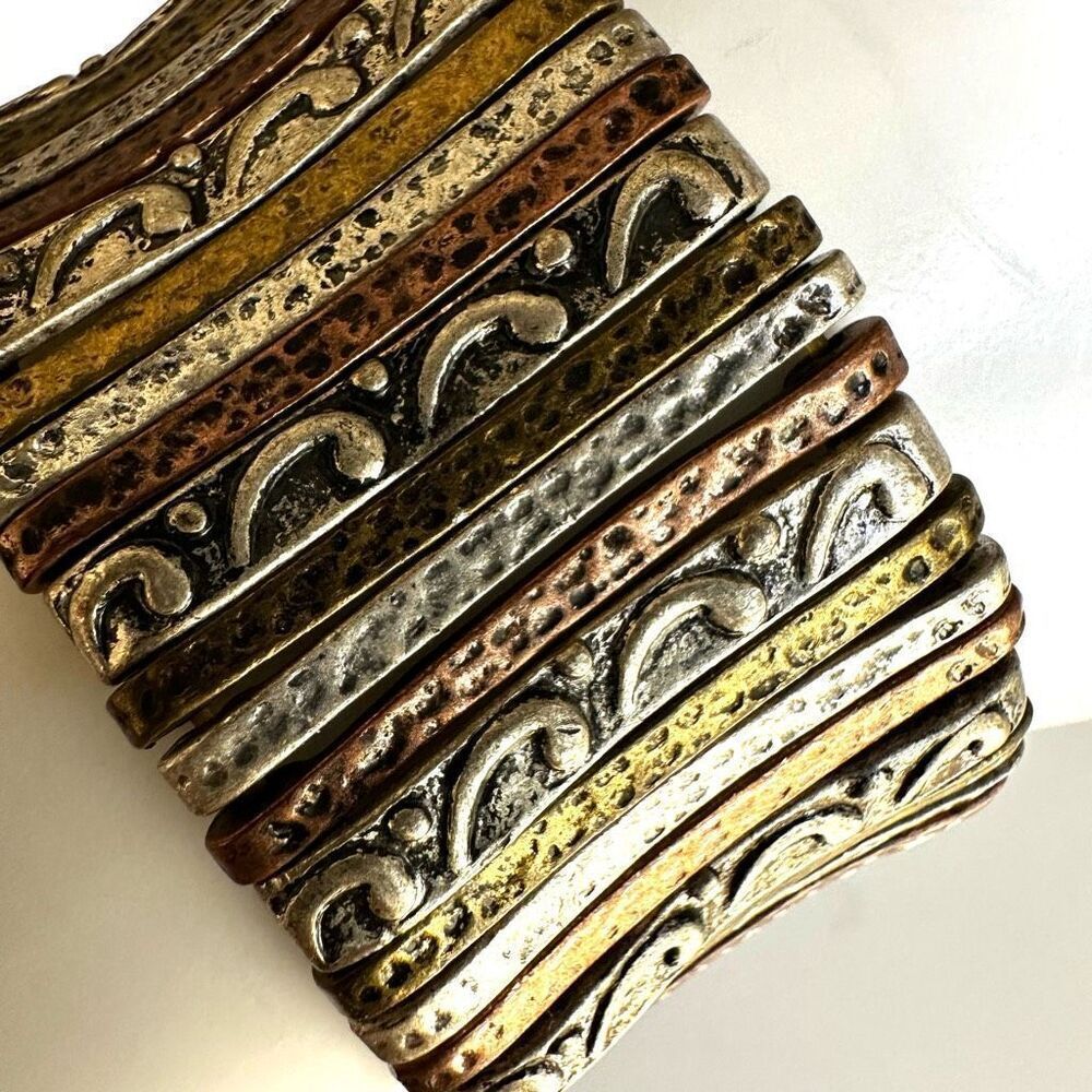 Tri tone wide stretchy bracelet - Picture 3 of 5